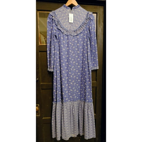 70s cotton flower dresss