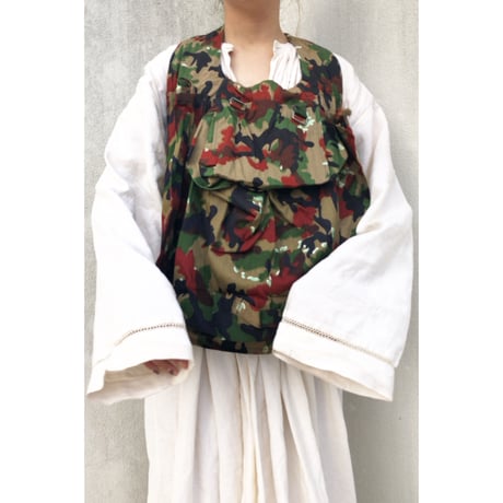 eski original remake / swiss army alpin camo backpack vest