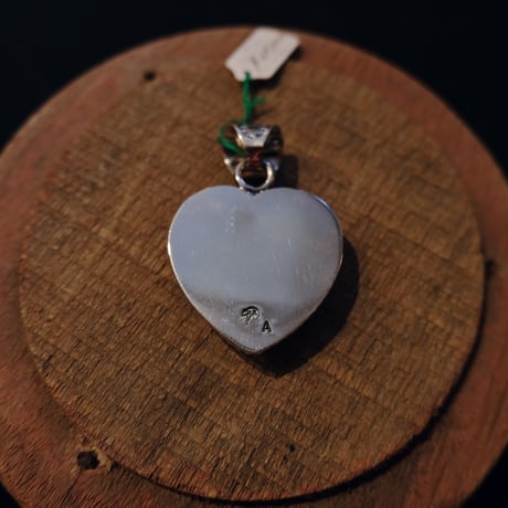 navajo / heart pendant top / turquoise