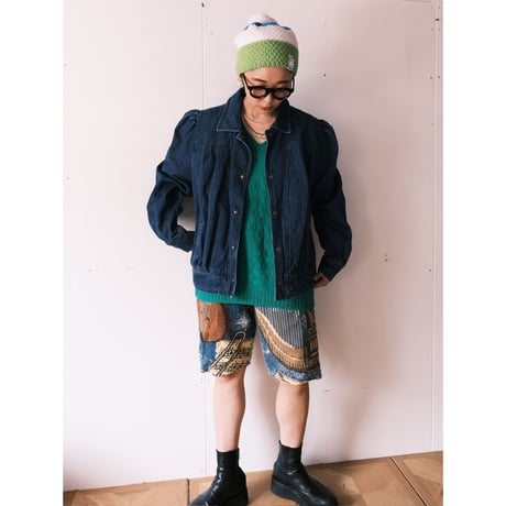 hand knit vest / green