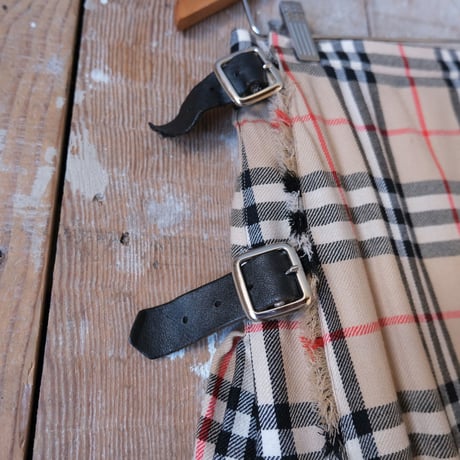 BURBERRY'S / check skirt / made in England