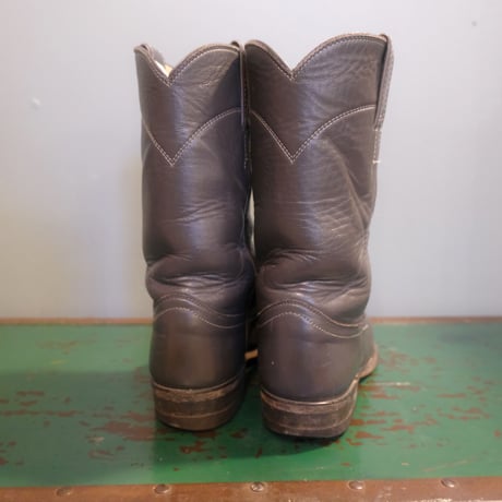 Justin / gray boots