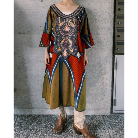 batik dress / red × mustard
