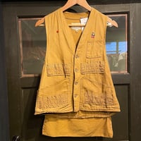 hunting vest with pins