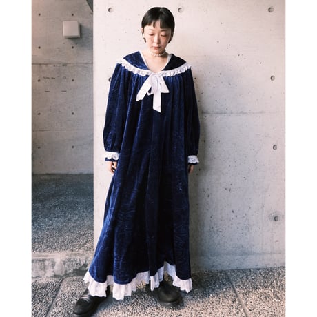 lace × velours dress