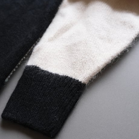 monotone argyle knit