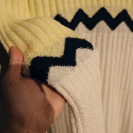 gizagiza knit / cream yellow × white