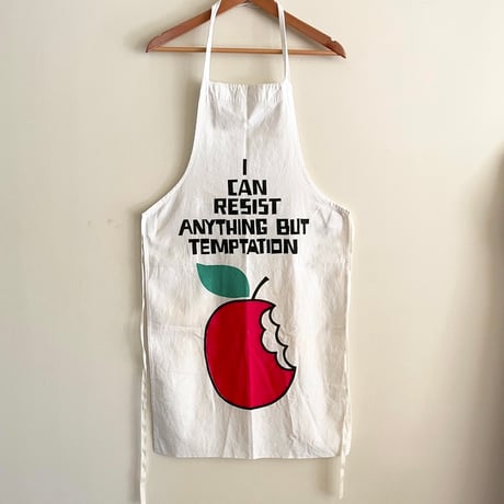 apron "apple"