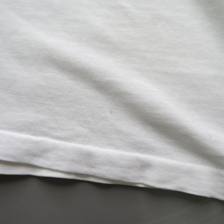 print tee / white