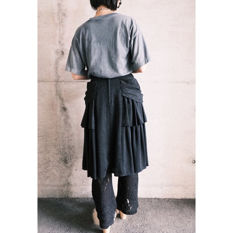 frill design skirt
