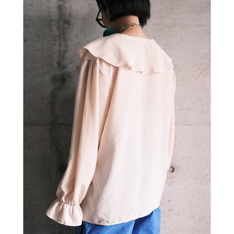 frill blouse / ivory