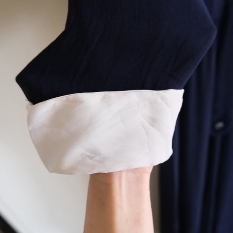 60 / see-through navy dress