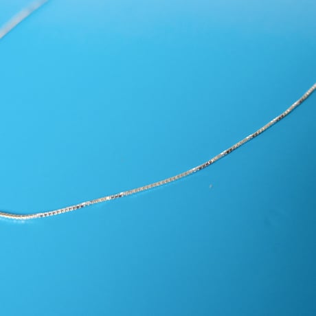 ZUNI / "girl" necklace