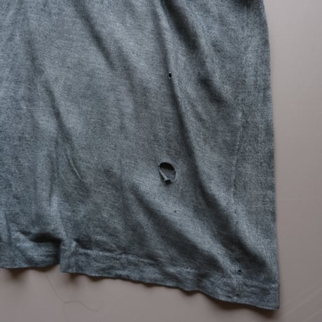 over dye tee / black