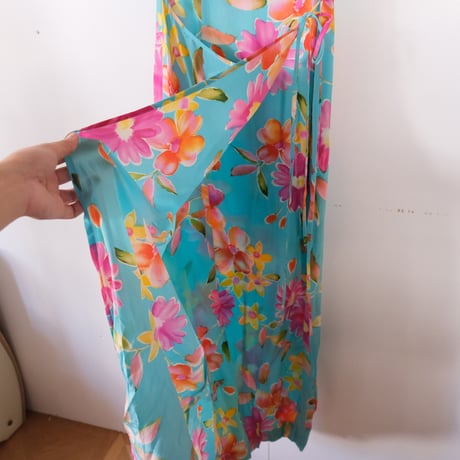 MAGGY LONDON / silk  flower dress