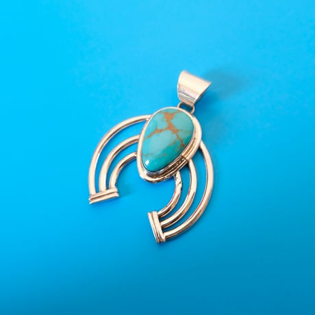 navajo / naja pendant top