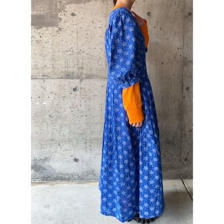 hanne modell / Tyrolean dress "mini flowers"