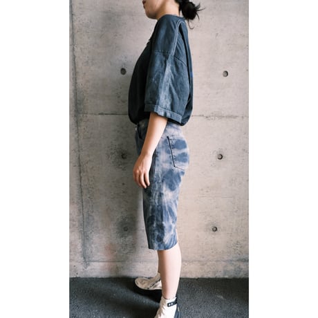 over dye back lettered tee shirts