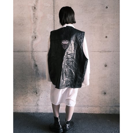 big leather vest with wappen