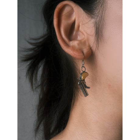 Indian jewelry / pistol pierce