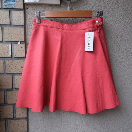 leather mini skirt / pink