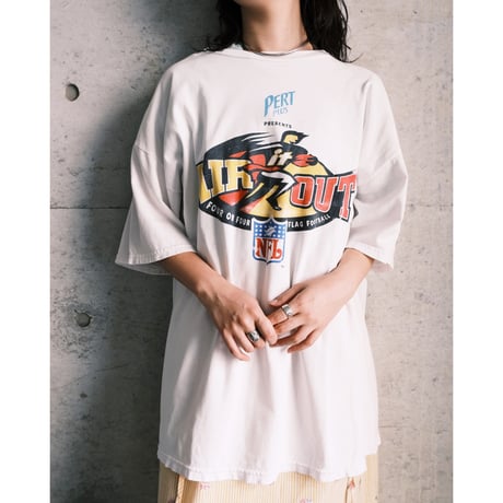 90s “NFL” print tee
