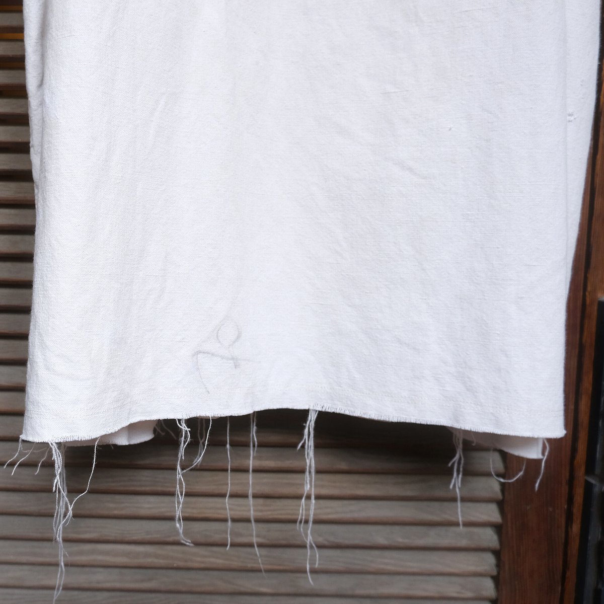 eski.エスキ　リメイクリネンドレス　ホワイト　ヴィンテージ　ワンピース eski. original remake linen dress / white / pl