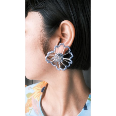 lili by SERI / flower drawing "cream yellow" ear cuff type