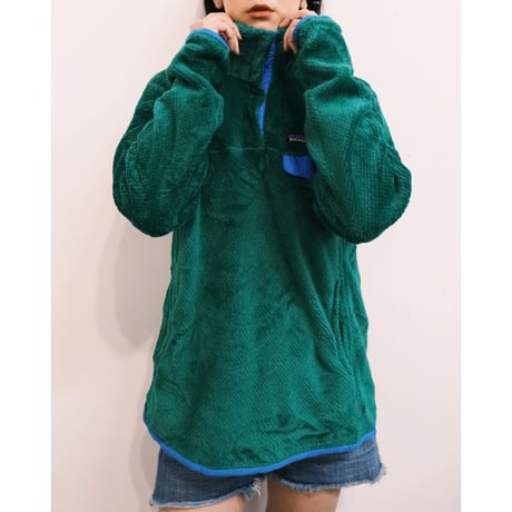 Patagonia / fleece snap tee