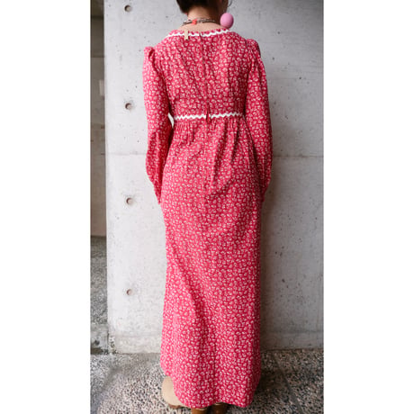〜70s flower print dress
