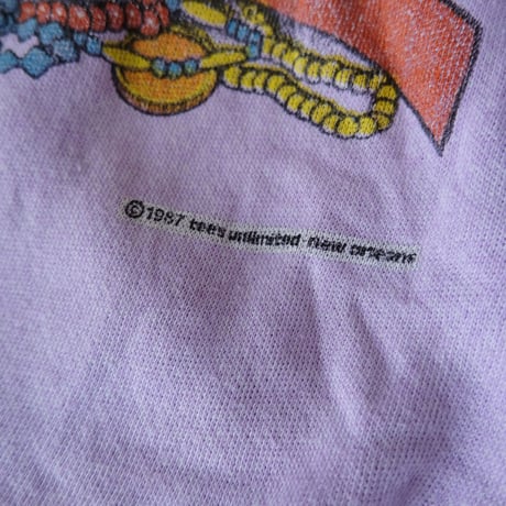80s "Mardi gras" mask sweat