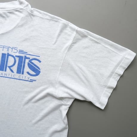 old print tee / white