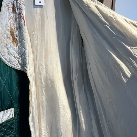 vintage / quilting china gown