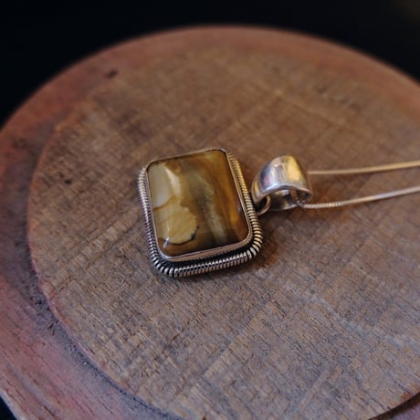 navajo / picture jasper necklace