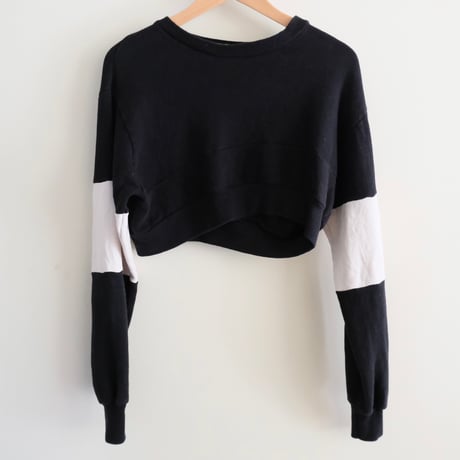 monotone short sweat