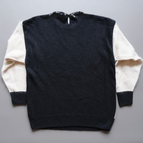 monotone argyle knit