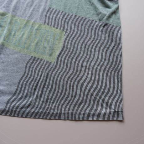 over dye tee / black