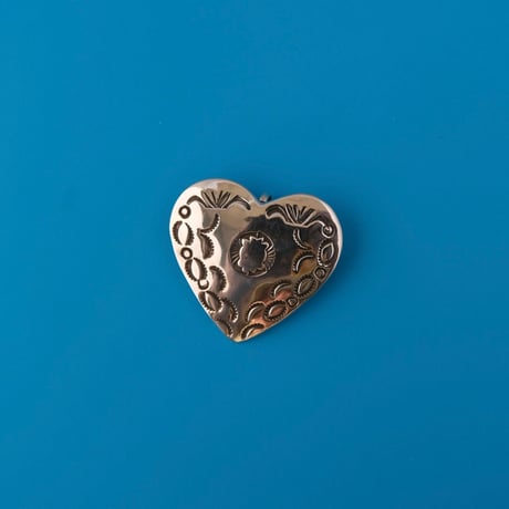 navajo / heart brooch and pendant top (design)