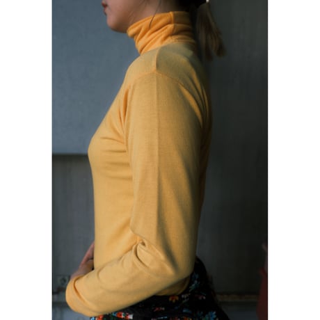 yellow turtle neck tops