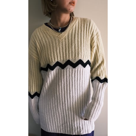 gizagiza knit / cream yellow × white
