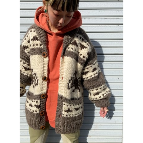Cowichan sweater / made in Canada