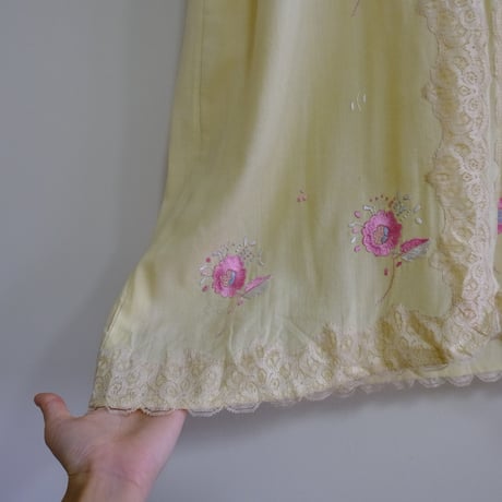 embroidery dress