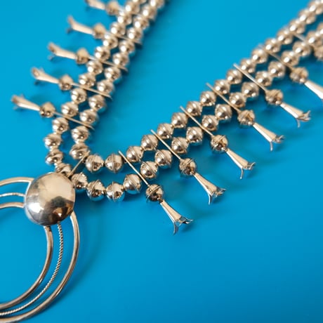 navajo "PhillGarcia" / squash blossom naja necklace
