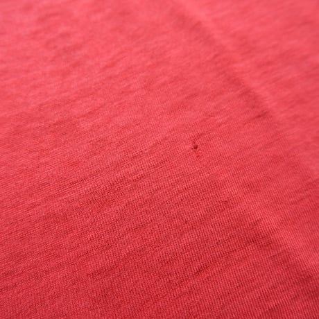 old print tee / red