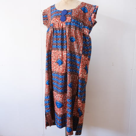 "eye & rip" batik dress