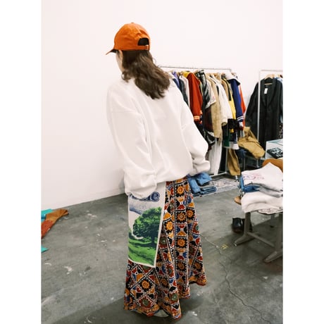 GILDAN body / "duck" sweat