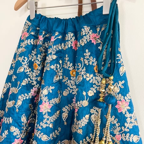 embroideried skirt