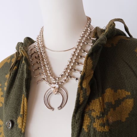 navajo "PhillGarcia" / squash blossom naja necklace