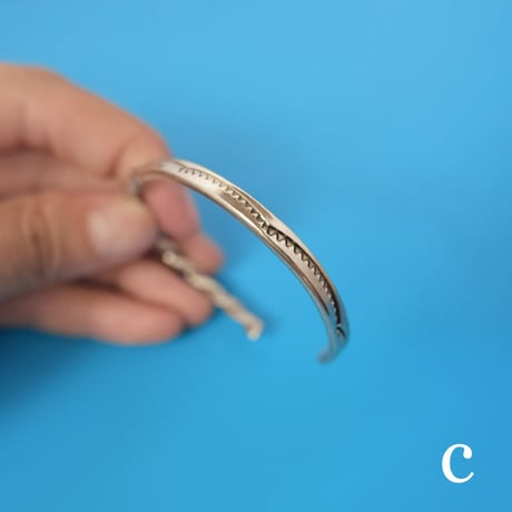 navajo "Elaine Tahe" twist × stamp work bangle