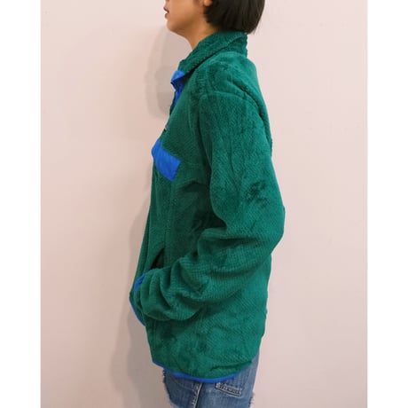 Patagonia / fleece snap tee